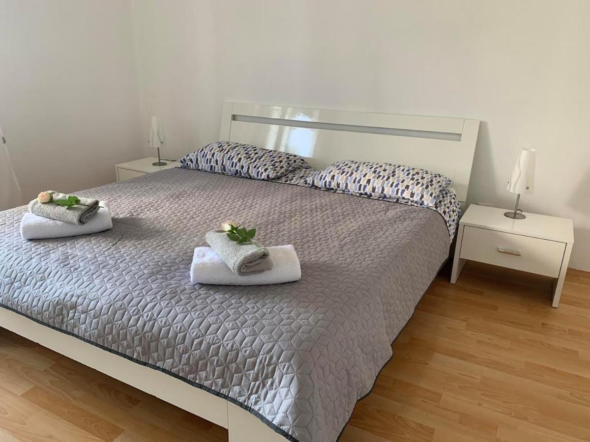 Apartmaji Amitis Daire Portorož Dış mekan fotoğraf